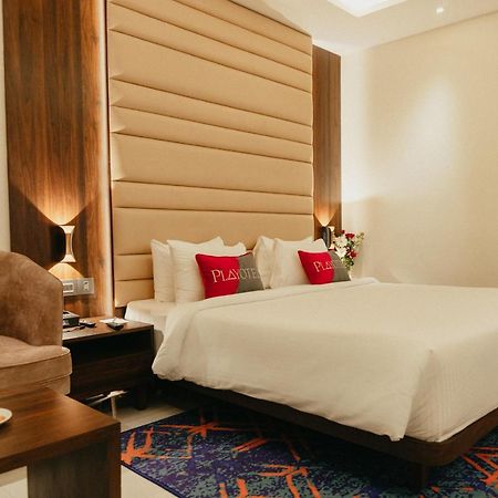 Playotel Premier Vijay Nagar Indore Esterno foto