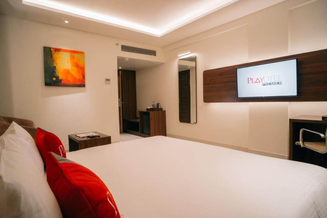 Playotel Premier Vijay Nagar Indore Esterno foto