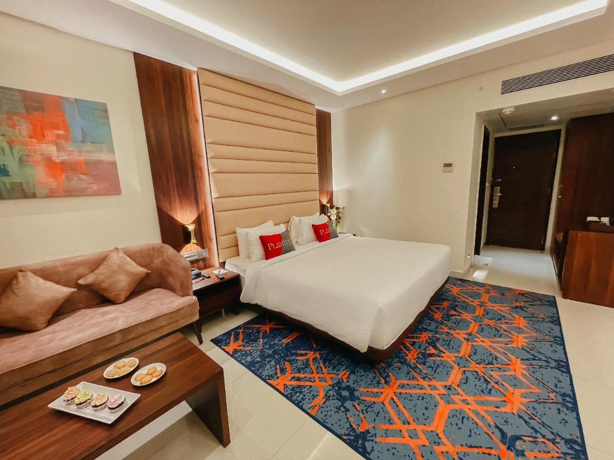 Playotel Premier Vijay Nagar Indore Esterno foto
