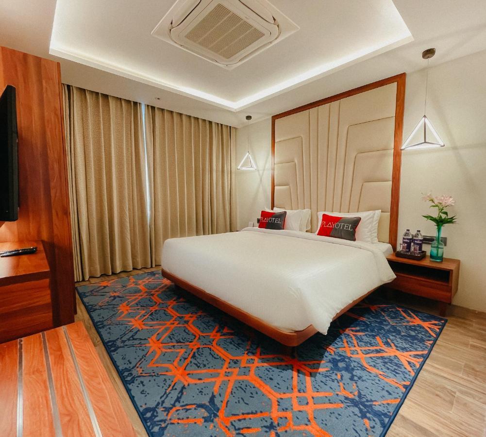 Playotel Premier Vijay Nagar Indore Esterno foto